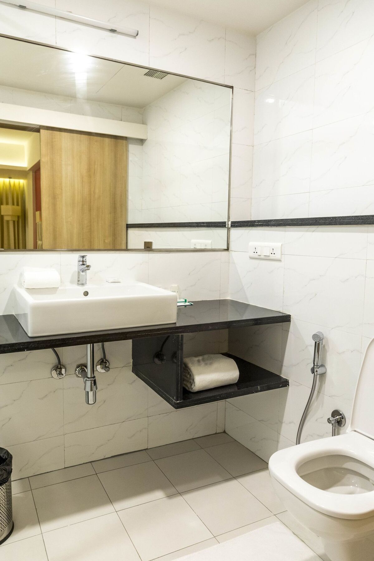 Hotel Citycentral Виджаявада Экстерьер фото